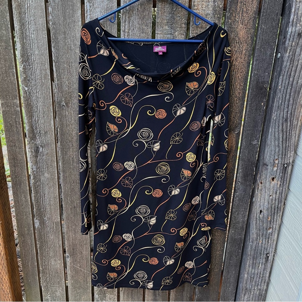 Salaam Cowl Front Fall Floral Dress In Sz S